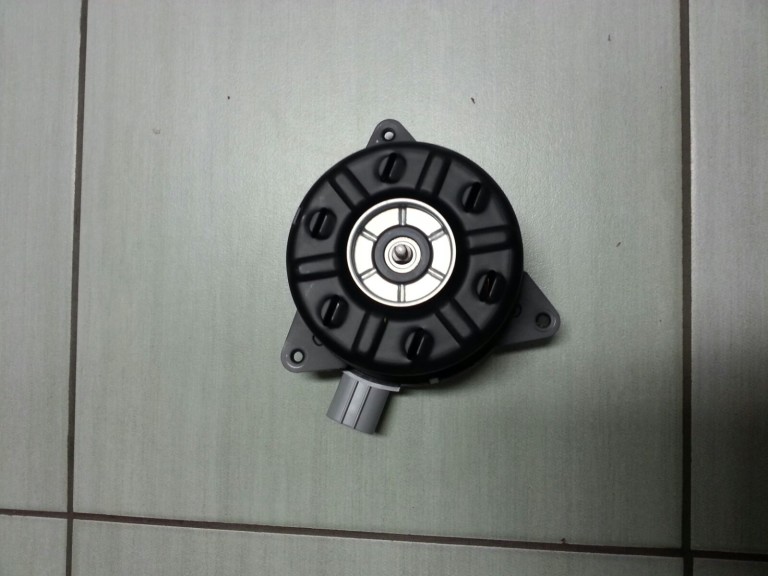 Toyota Vios Fan Motor 1636328150 Tongshi Auto Radiator Supplies